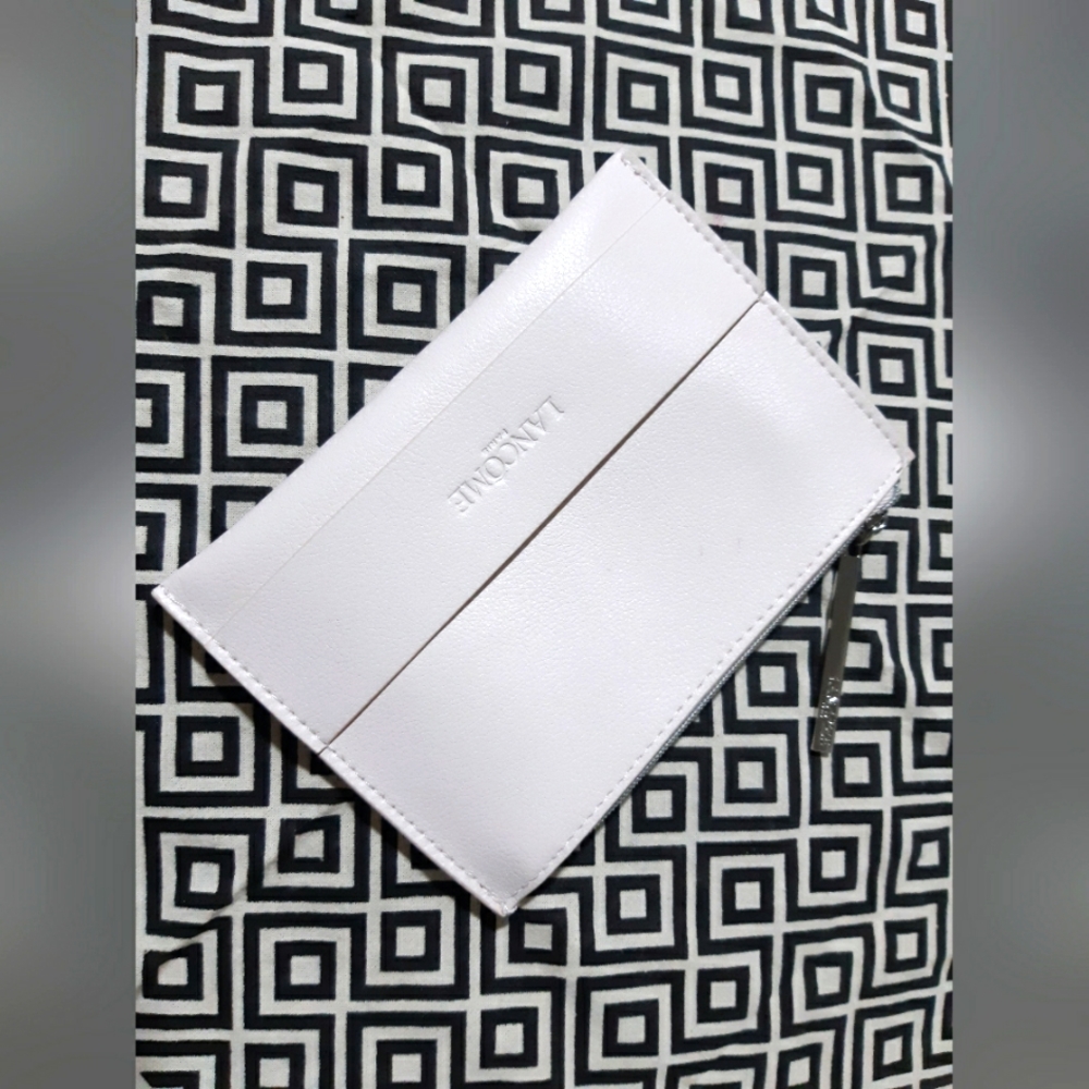 LANCOME Pouch (BRAND NEW) - Picture 4 of 12